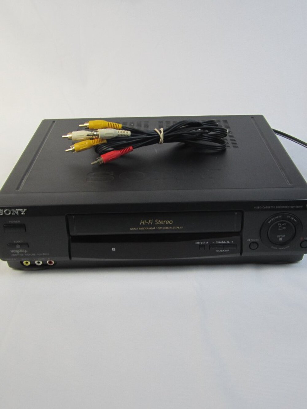 Sony VCR/VHS SLV-688HF Hi-Fi Stereo Video Cassette Tape Recorder *NO REMOTE